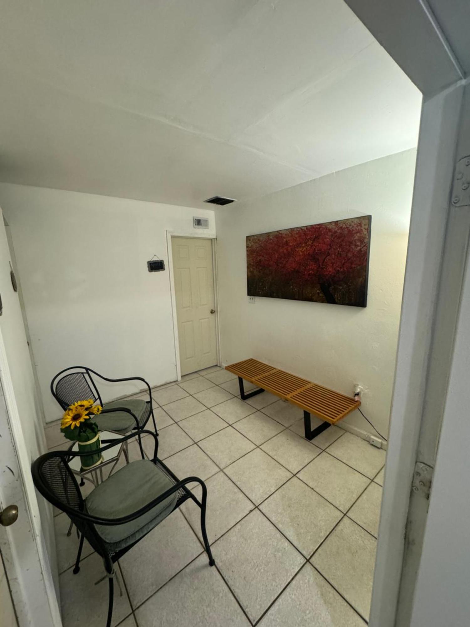Ludge By Miami Airport Hostel Ngoại thất bức ảnh