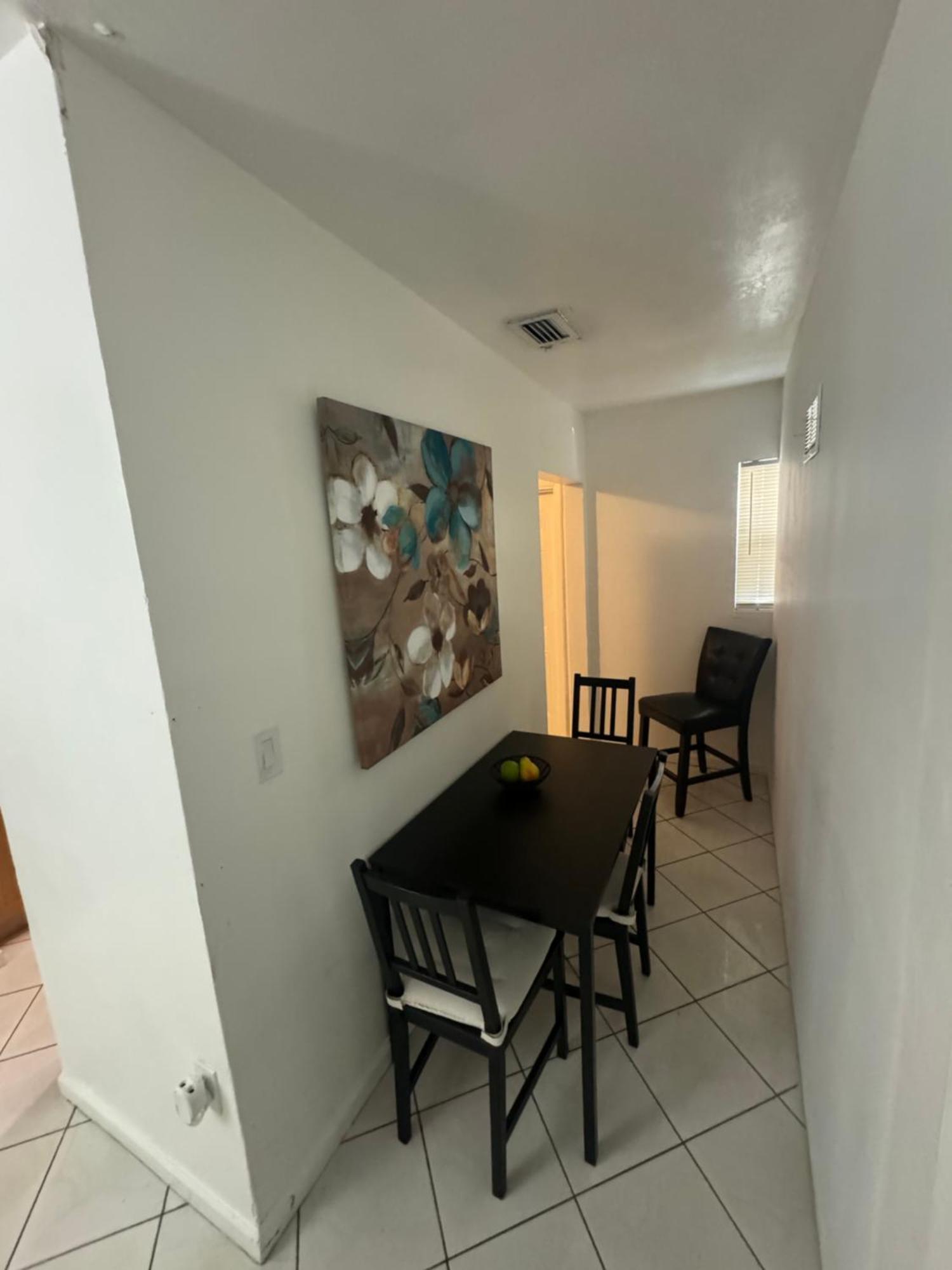 Ludge By Miami Airport Hostel Ngoại thất bức ảnh