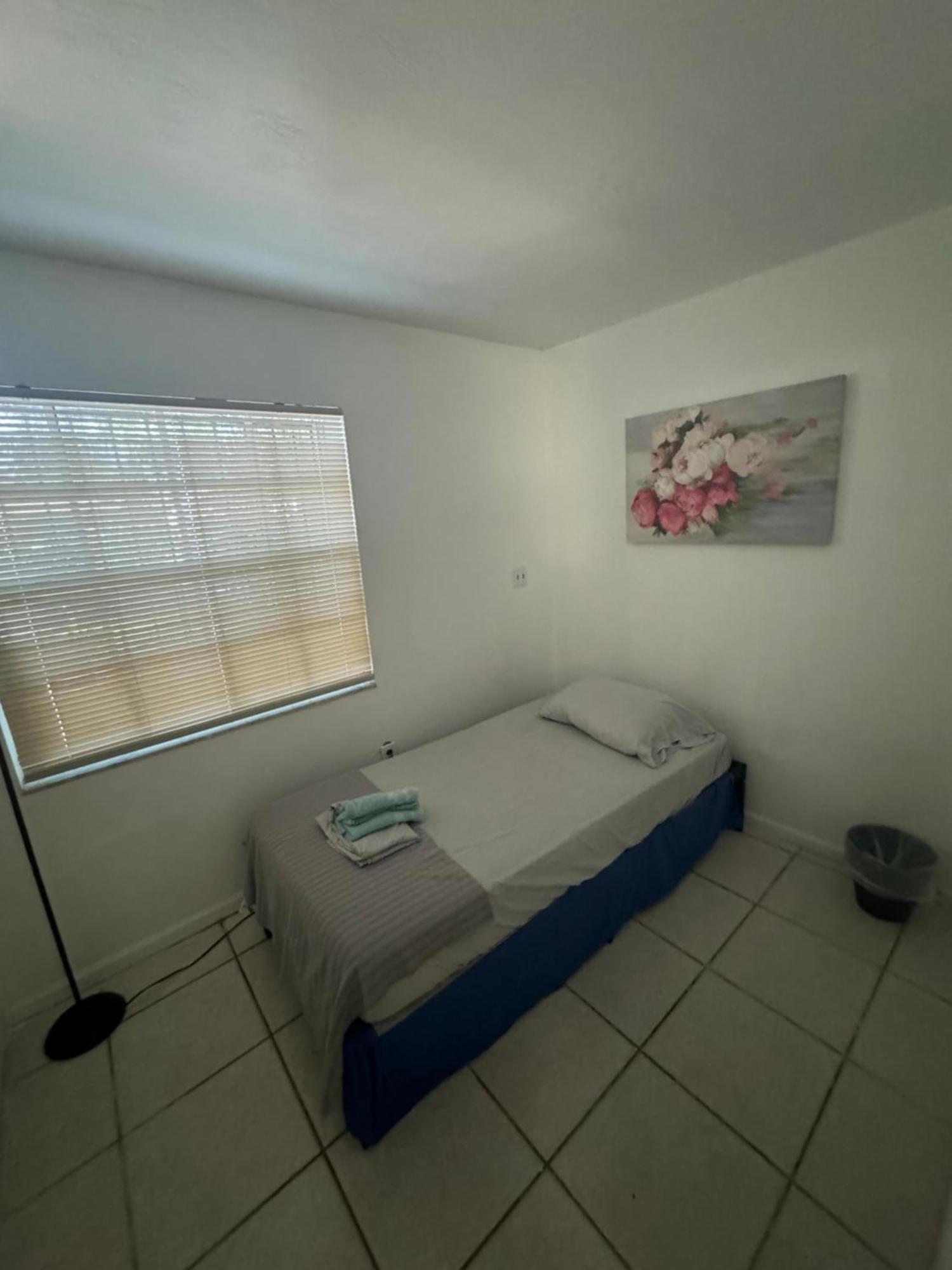 Ludge By Miami Airport Hostel Ngoại thất bức ảnh